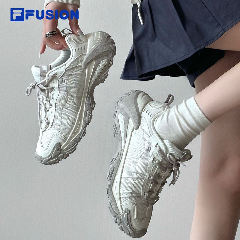 FILA斐乐男士火星4复古运动鞋